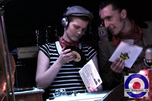 DJ Sweet Georgia Brown (D) with DJ Mighty Mischka - Rock n Roll Invasion - Noels Ballroom, Leipzig 24.03.2012  (7).JPG